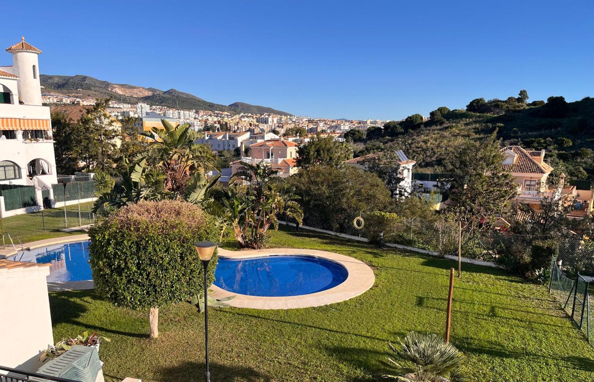 Calma En La Playa Apartment Benalmadena Bagian luar foto